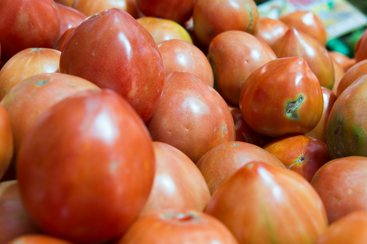 Hungarian Heart Tomato: A Sweet and Meaty Heirloom